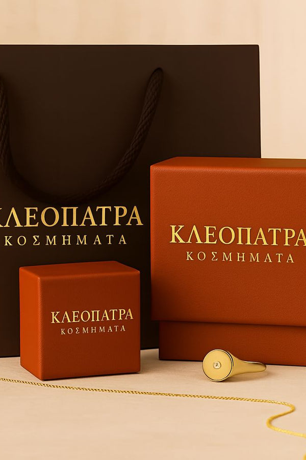 Δαχτυλίδι από χρυσό και ασήμι με στρωματοποιημένο σχέδιο και λαμπερή ζιρκόνια