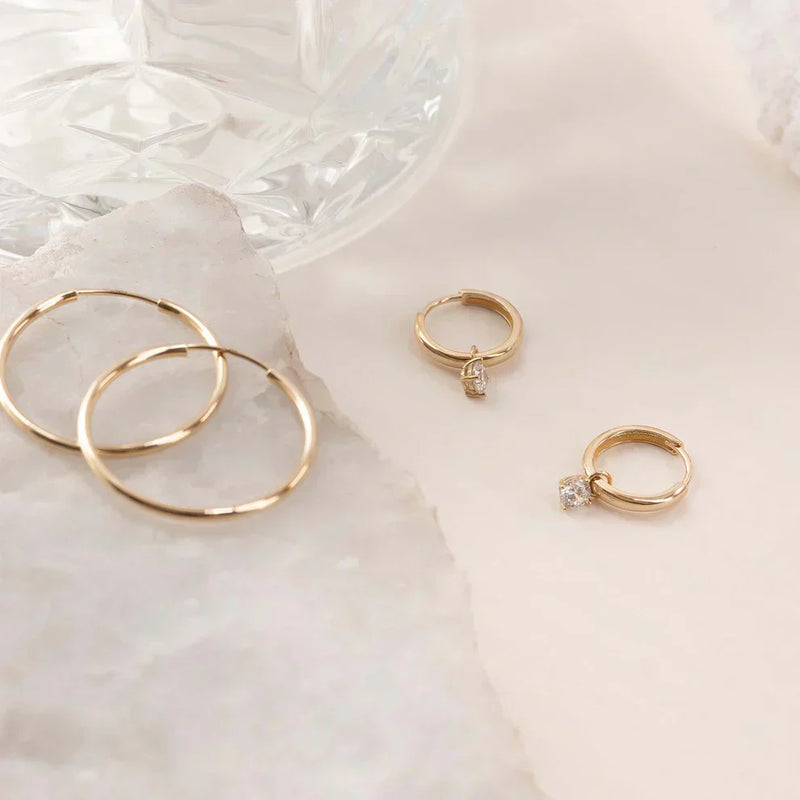 Χρυσά Σκουλαρίκια Στεφάνι με Πέτρα 14K